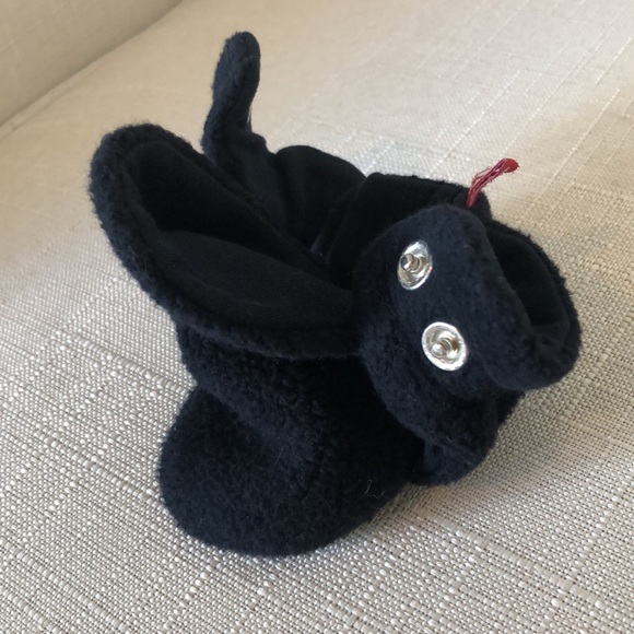 SOLD Zutano 0-3 Month Fleece Snap Bootie Black - Picture 4 of 8